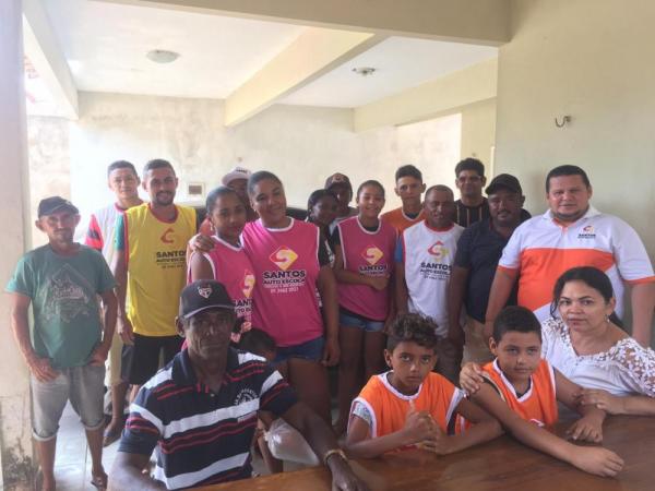 A Santos Auto Escola realiza ação para incentivo ao esporte