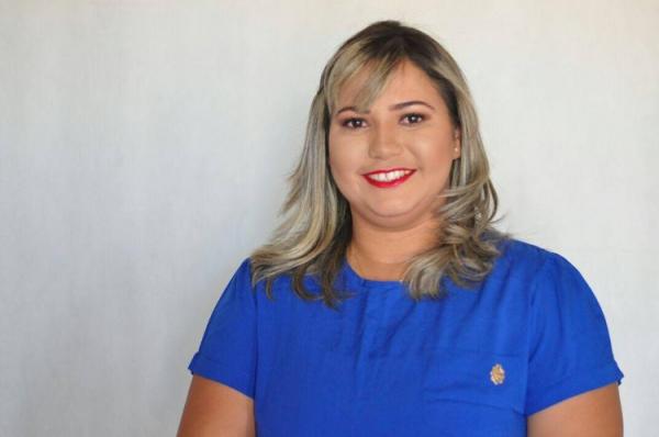  Vereadora do Progressistas é denunciada por aplicar golpe em auxílio emergencial