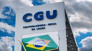 Concurso CGU abre vagas de emprego para ensino médio; salário de R$ 7,5 mil