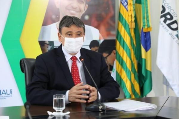 Governador comemora liberação de crédito de R$ 800 milhões para investimentos