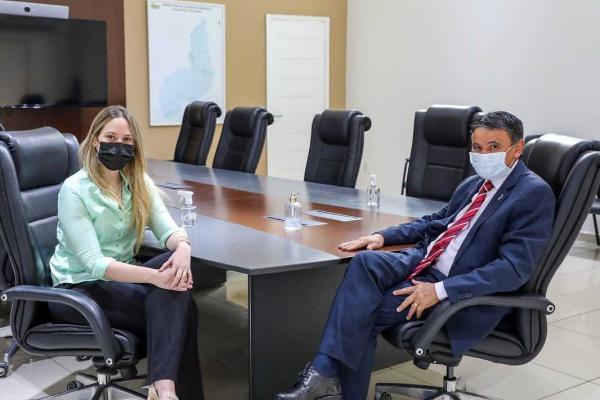 Vanessa Tapety tem reunião com Governador Wellington Dias 