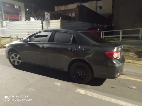Polícia recupera veículo roubado neste domingo no centro de Oeiras