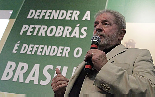 PF pede que Lula seja ouvido em investigação