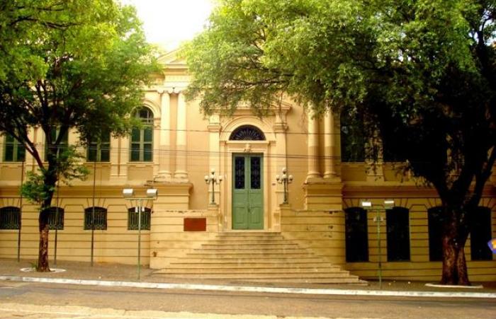 Prefeitura de Teresina suspende concurso por falta de recursos
