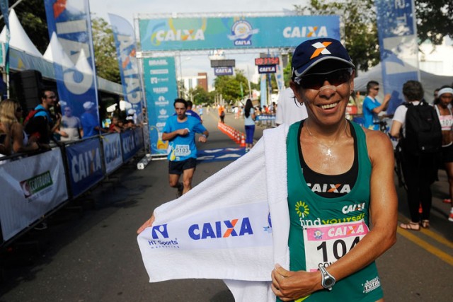 Piauiense fecha 2015 com título de melhor corredora de rua do país