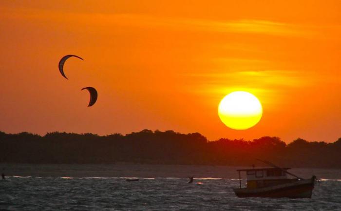 No menor litoral do país, Barra Grande atrai com bons ventos e mar quente