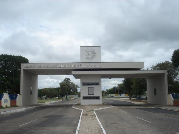 UFPI abre concurso para professor