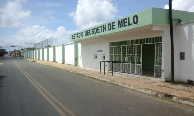 Sem estádio pronto, Comercial ameaça ficar fora da disputa do Piauiense 2017