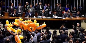 Sete deputados do Piauí aprovam projeto de terceirização
