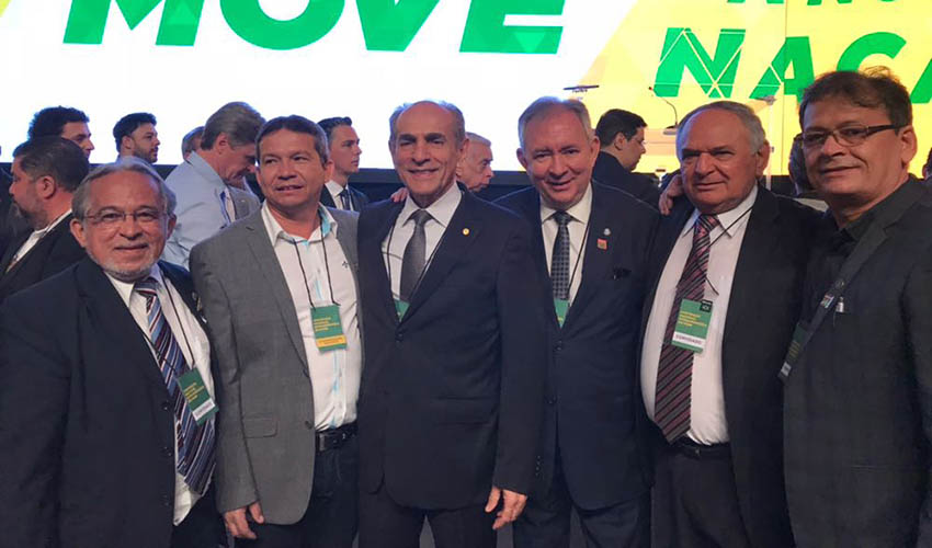 PMDB muda nome e volta a se chamar MDB