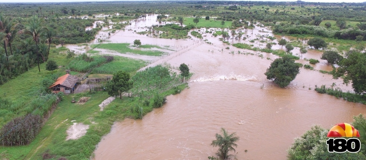 Barragem do Bezerro: bombeiros avaliam como positiva a redução do nível da água 