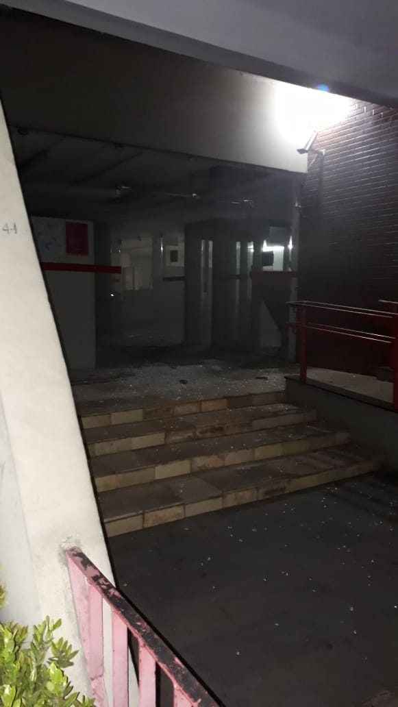 Quadrilha rouba duas agencias bancárias em Oeiras